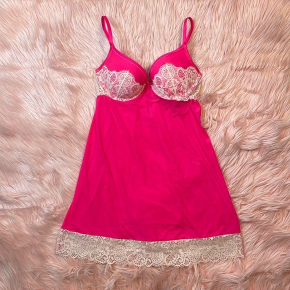 Vintage Victoria’s Secret Fuchsia Pink Babydoll Lace Bra Lingerie Size 34C - Picture 1 of 7